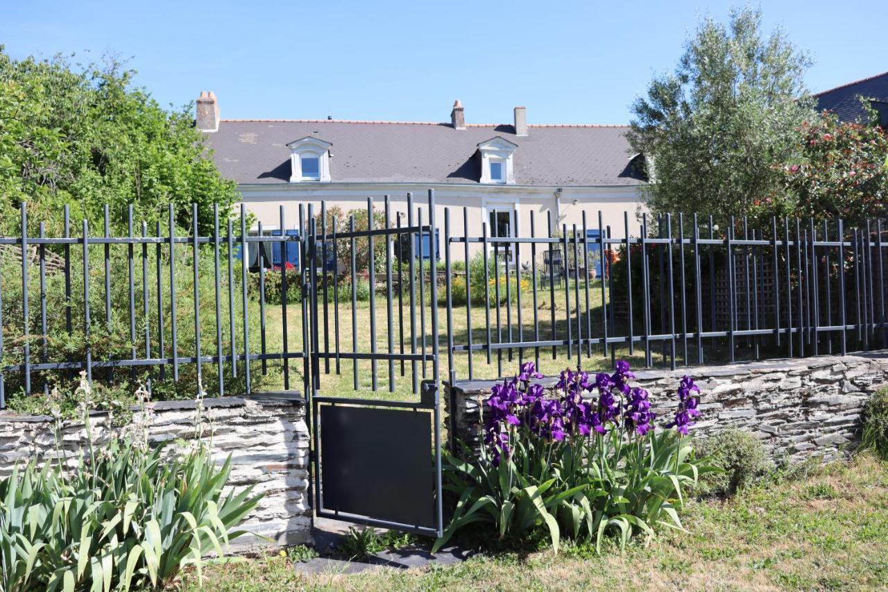 La Petite Boire - Chambres D'Hotes Pres D'Angers Murs-Erigne Zewnętrze zdjęcie