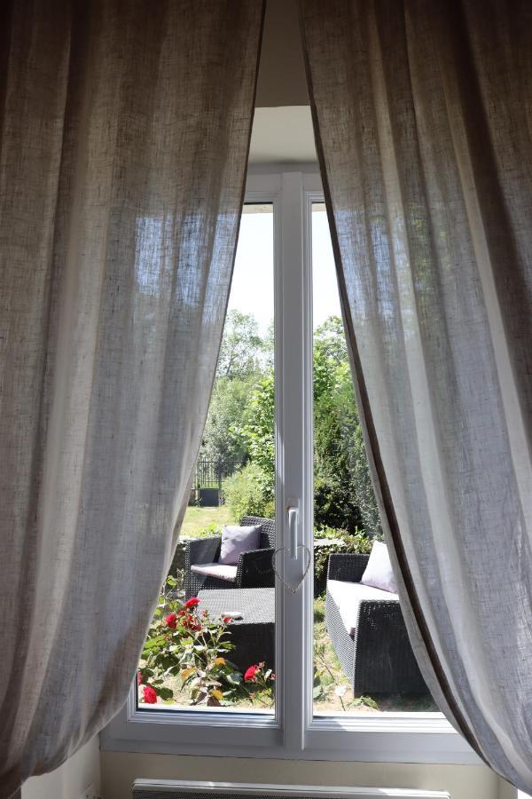 La Petite Boire - Chambres D'Hotes Pres D'Angers Murs-Erigne Zewnętrze zdjęcie