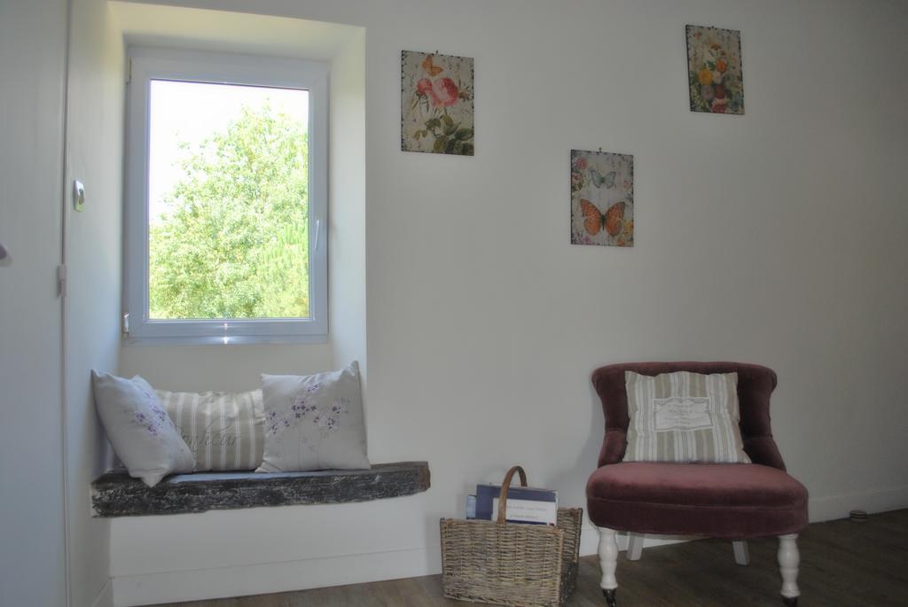 La Petite Boire - Chambres D'Hotes Pres D'Angers Murs-Erigne Zewnętrze zdjęcie